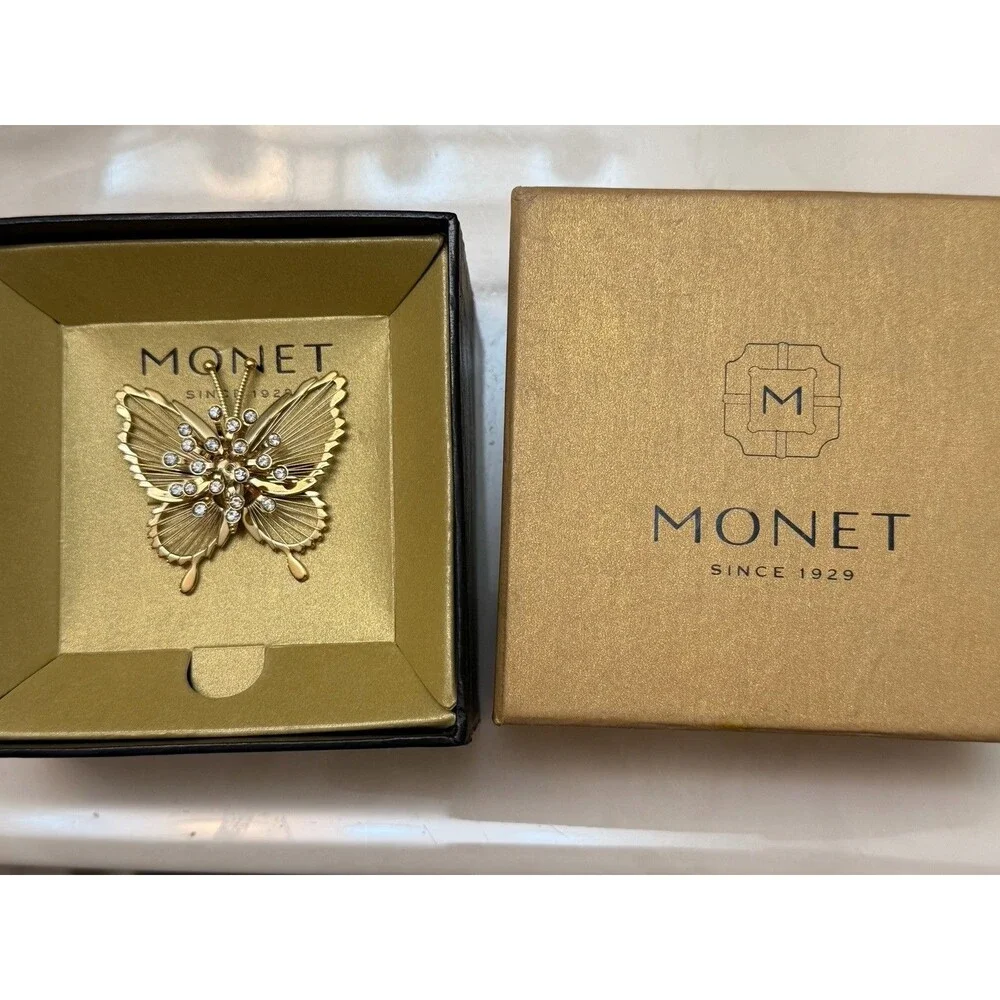 Lovely Monet Vintage Gold Tone Butterfly Brooch With Rhinestones